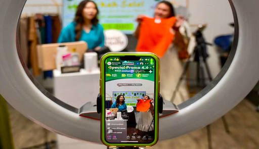 Livestream bán hàng và thương mại điện tử